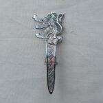 kilt-pin-lion