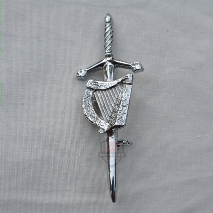 harp kilt pin