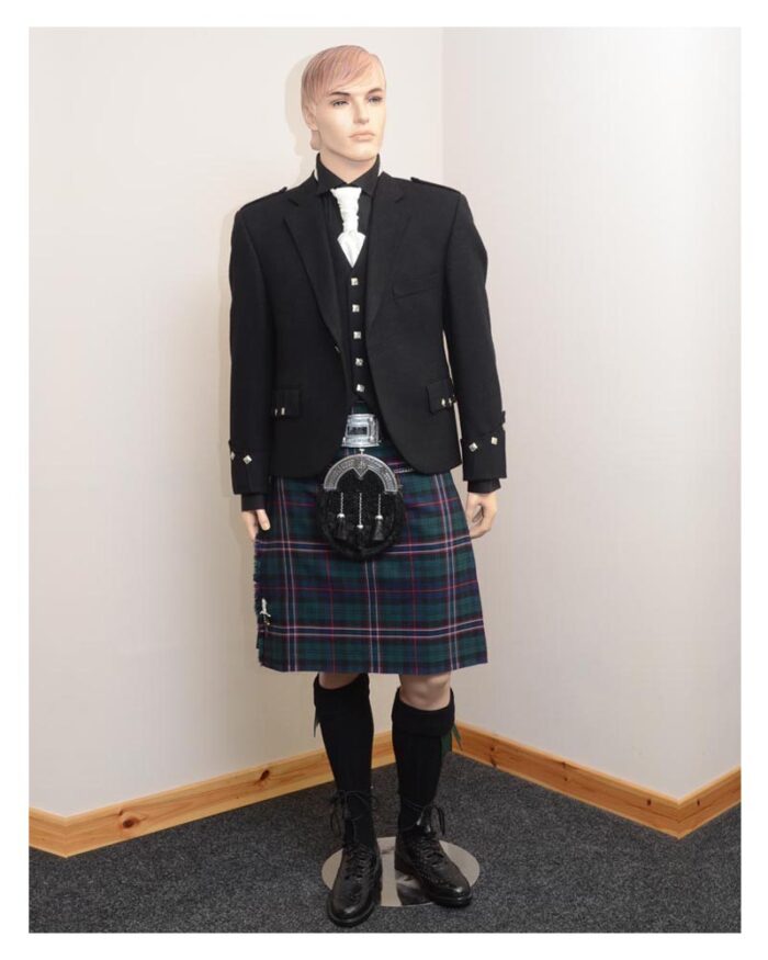 scottish-national-tartan-kilt-outfit-men