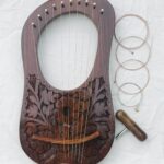 flower-lyre