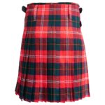 Red plaid kilt with black and green checks, featuring side buckles and pleats. The traditional design conveys a classic and cultural tone.